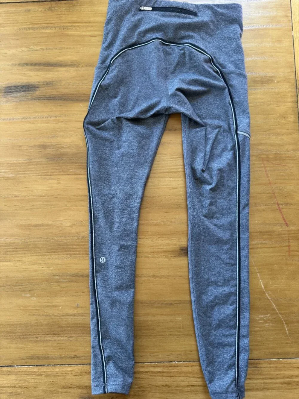 Lululemon Heather Gray Reflective Side-Zip Leggings Size 6